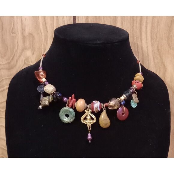 Vintage Multi Stone Bohemian Style .:* 22" Beaded Coil Necklace *:. w/Coral - Picture 1 of 5